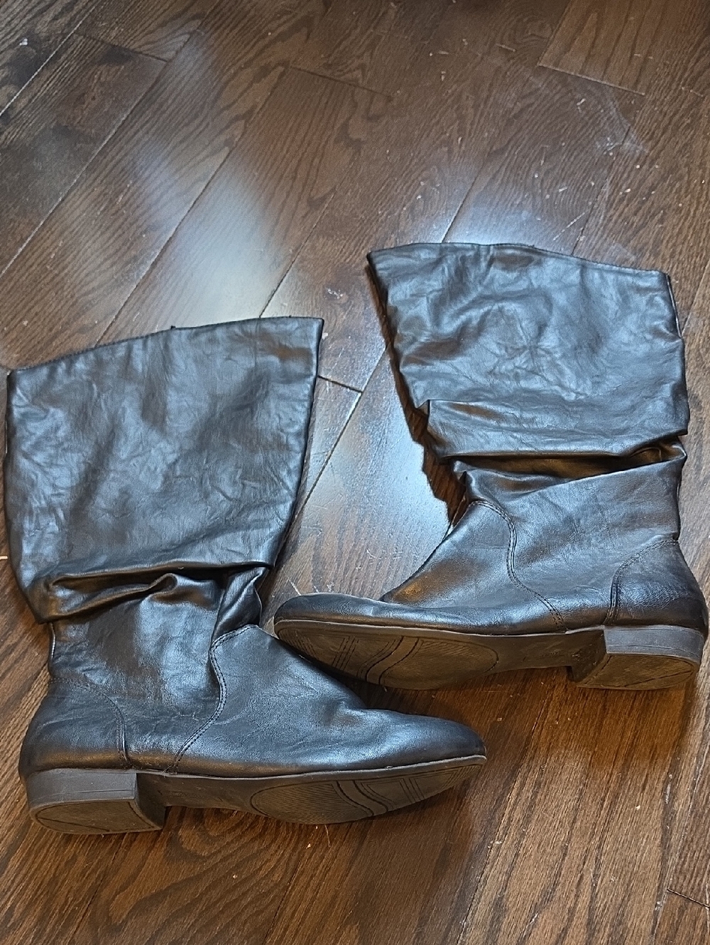 LOWER EAST SIDE Women's Dark Brown Slouchy Heeled Boots